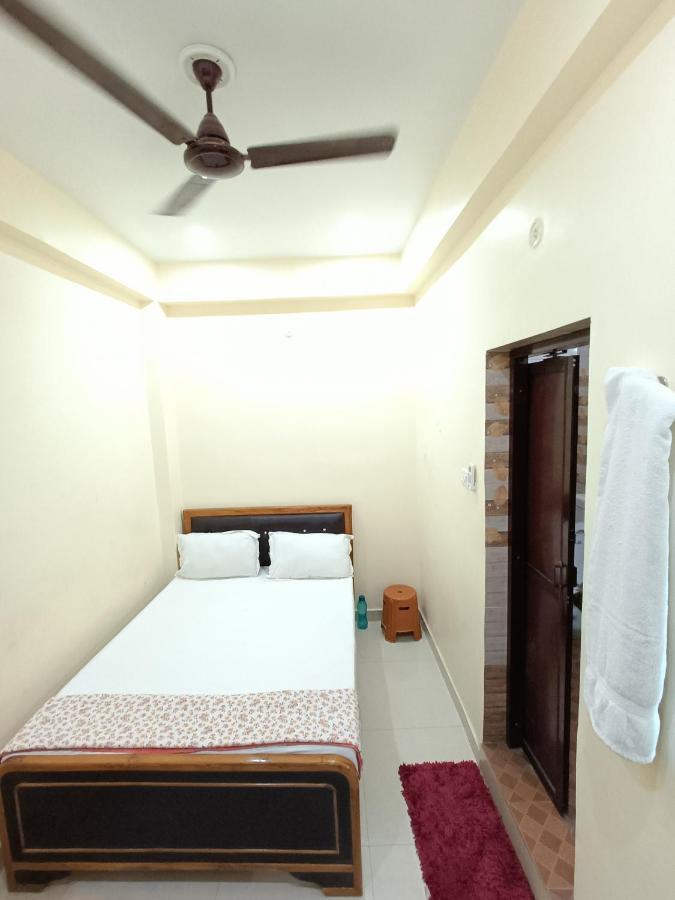 Saraswati Palace Varanasi Exteriör bild